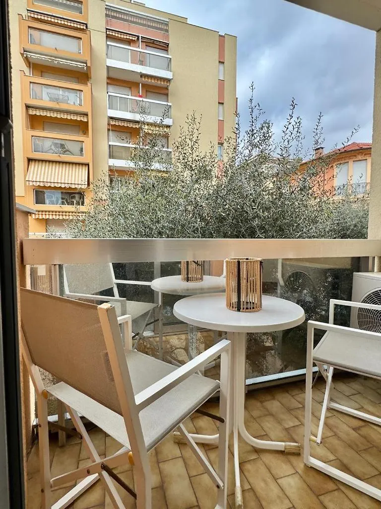 Mediterranee, 2 Pieces Tres Calme, Clime, Centre Ville Menton