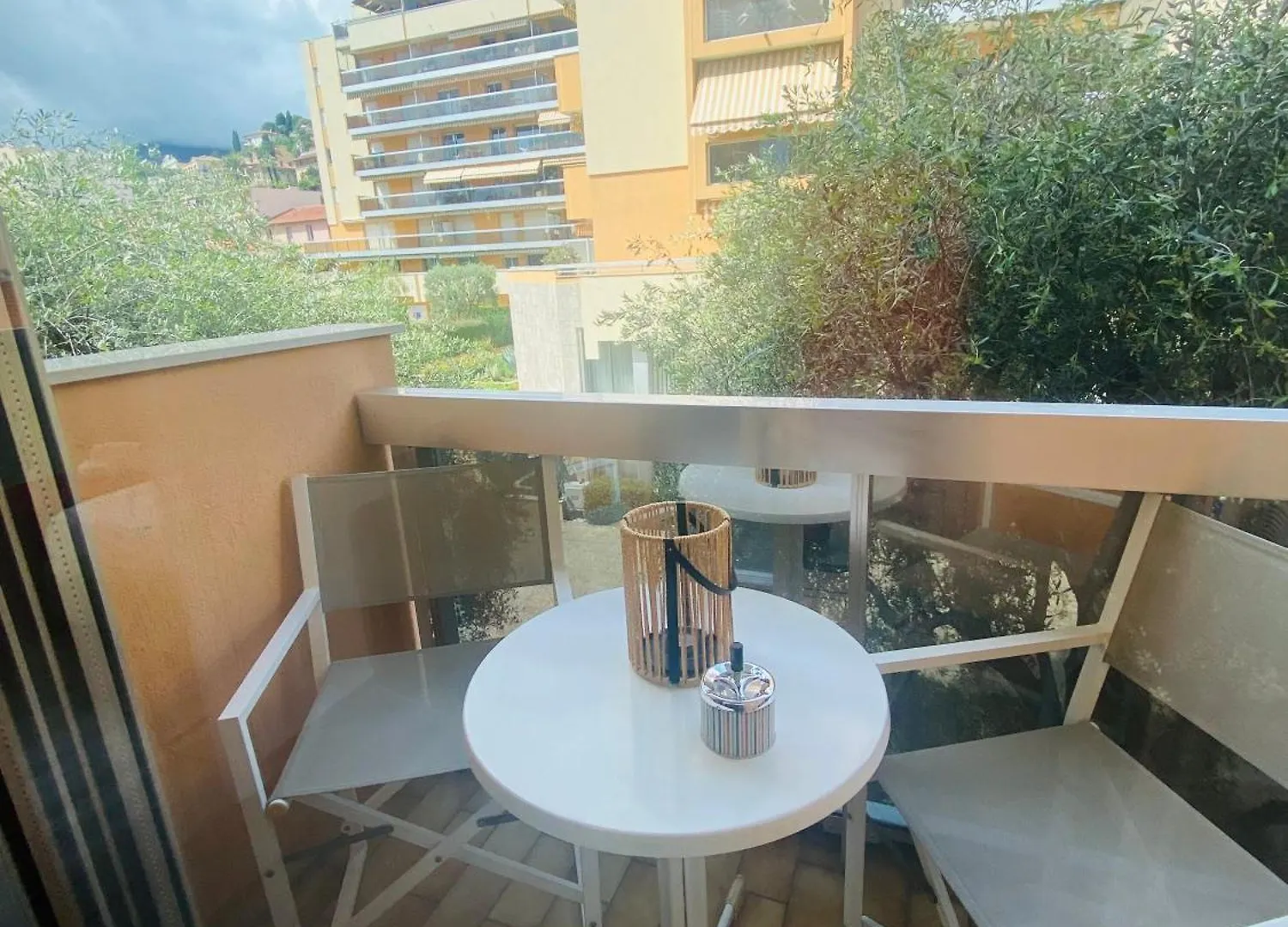 Mediterranee, 2 Pieces Tres Calme, Clime, Centre Ville Menton